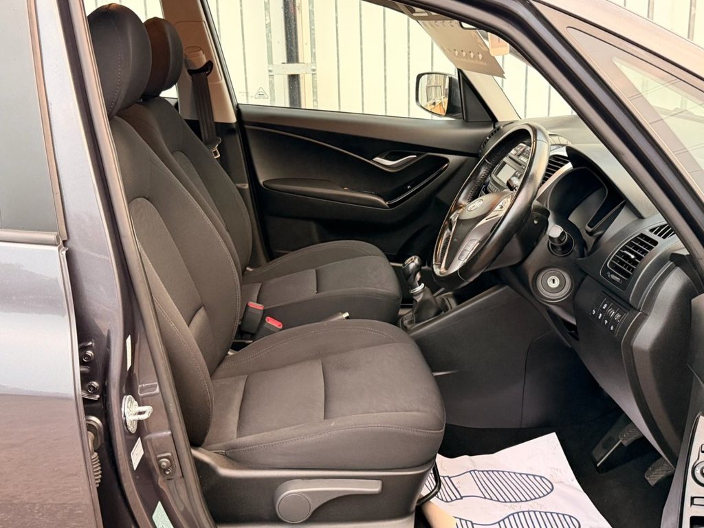 Used Hyundai Ix20 2016 for sale - 76973327: Photo 9