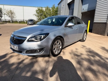 Used Vauxhall Insignia 2017 for sale - 78457740: Photo