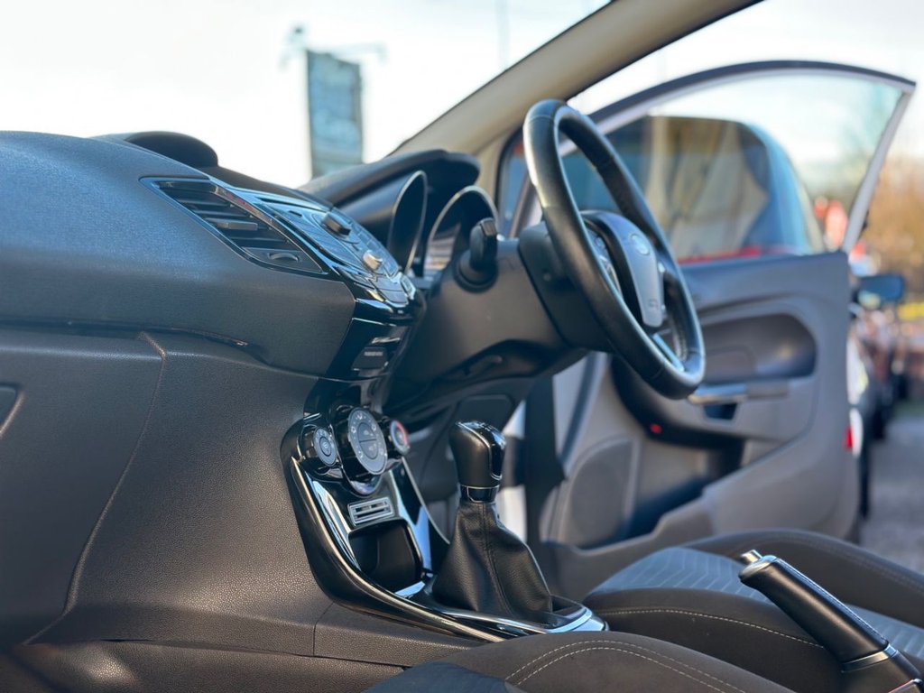 Used Ford Fiesta 2014 for sale - 77133093: Photo 17