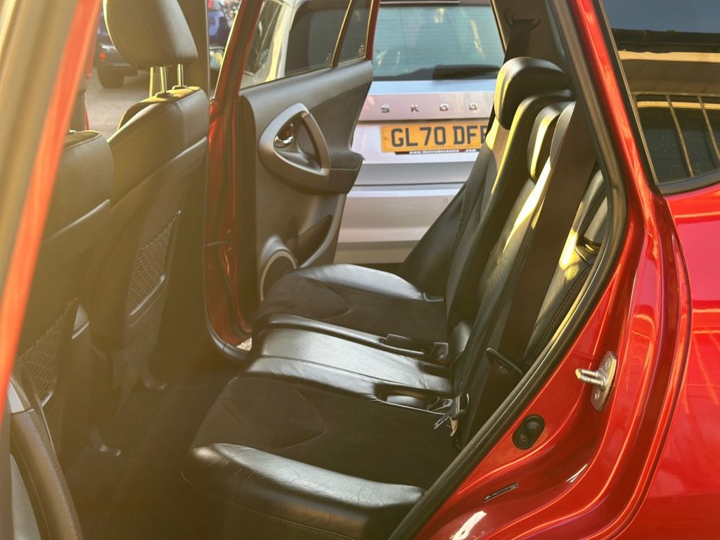 Used Toyota RAV4 2012 for sale - 77133185: Photo 17