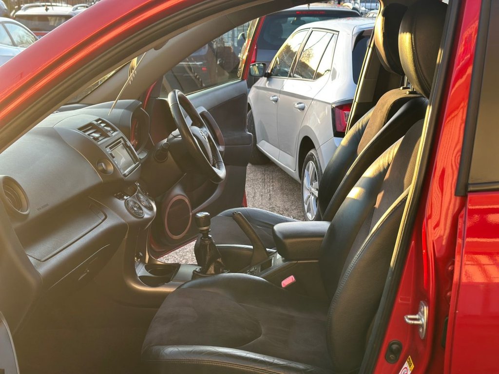 Used Toyota RAV4 2012 for sale - 77133185: Photo 18