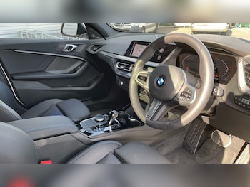 Used BMW 1 Series 2024 for sale - 79014010: Photo