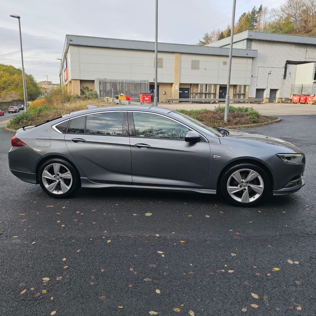 Used Vauxhall Insignia 2017 for sale - 76950500: Photo 3