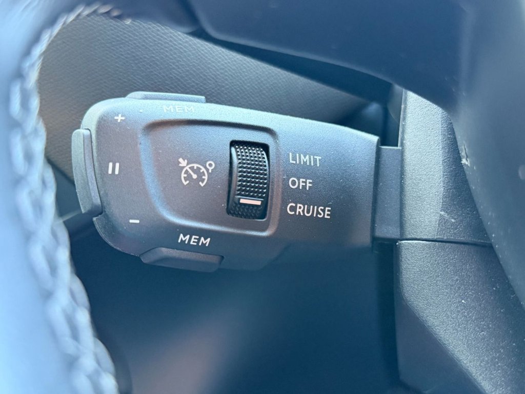 Used DS Automobiles DS 3 Crossback 2019 for sale - 76797553: Photo 39