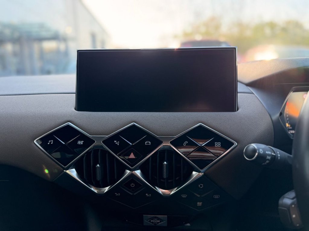 Used DS Automobiles DS 3 Crossback 2019 for sale - 76797553: Photo 42