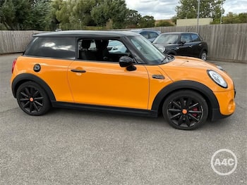 Used MINI Hatch 2018 for sale - 79655763: Photo
