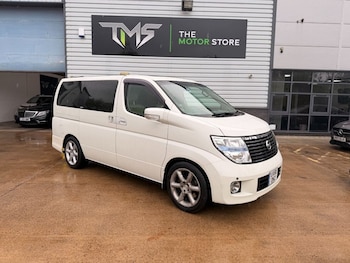 Used Nissan Elgrand 2020 for sale - 78336372: Photo