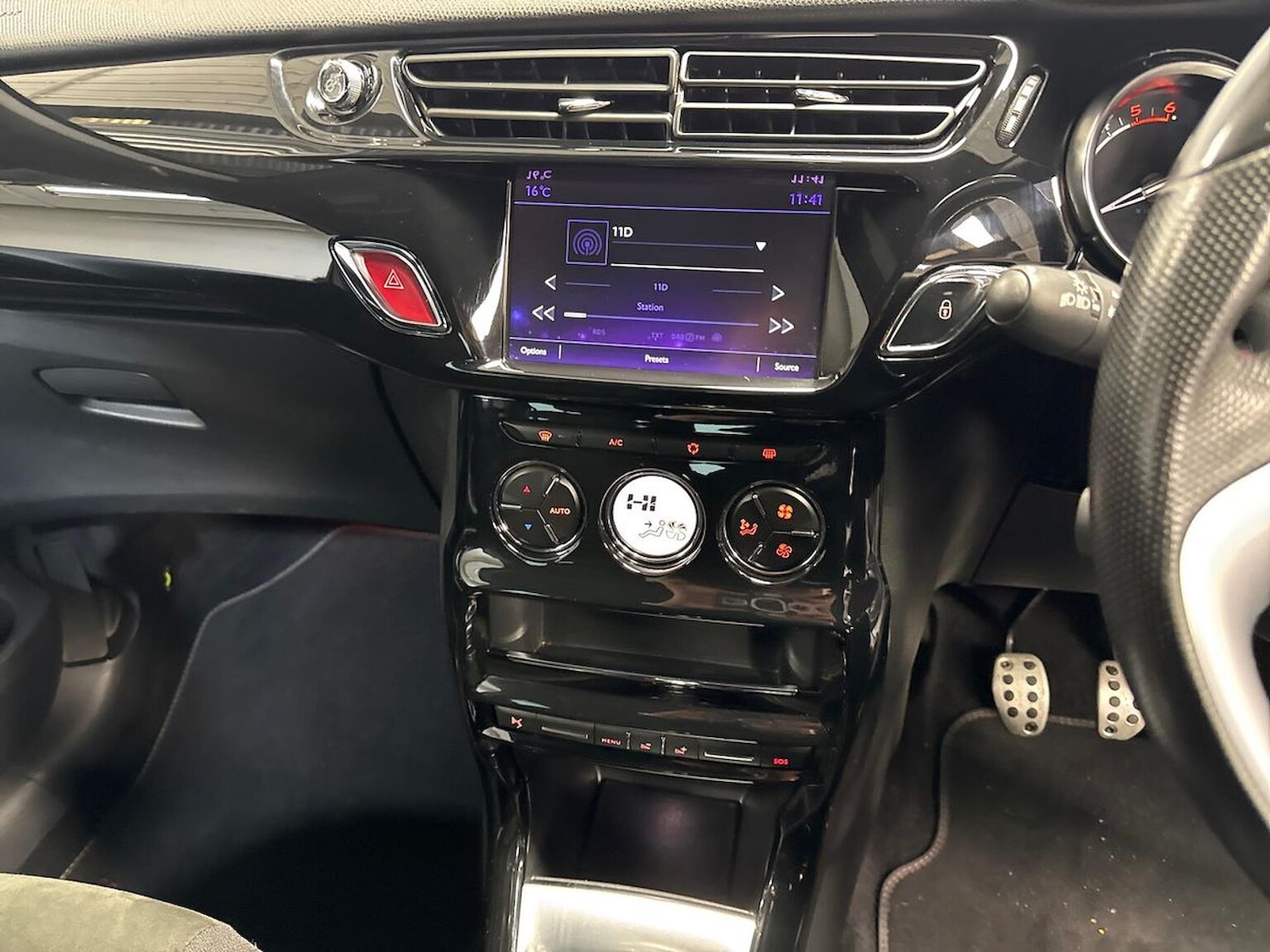 Used DS Automobiles DS 3 2018 for sale - 76331049: Photo 12