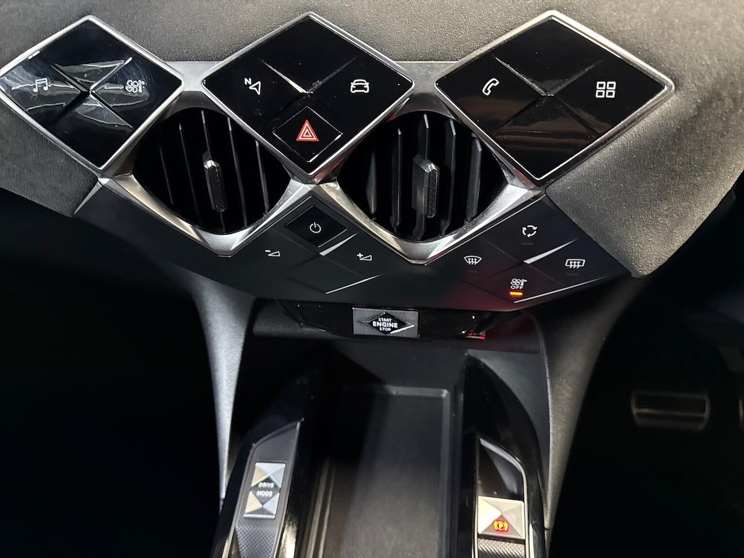 Used DS Automobiles DS 3 2021 for sale - 77023444: Photo 12