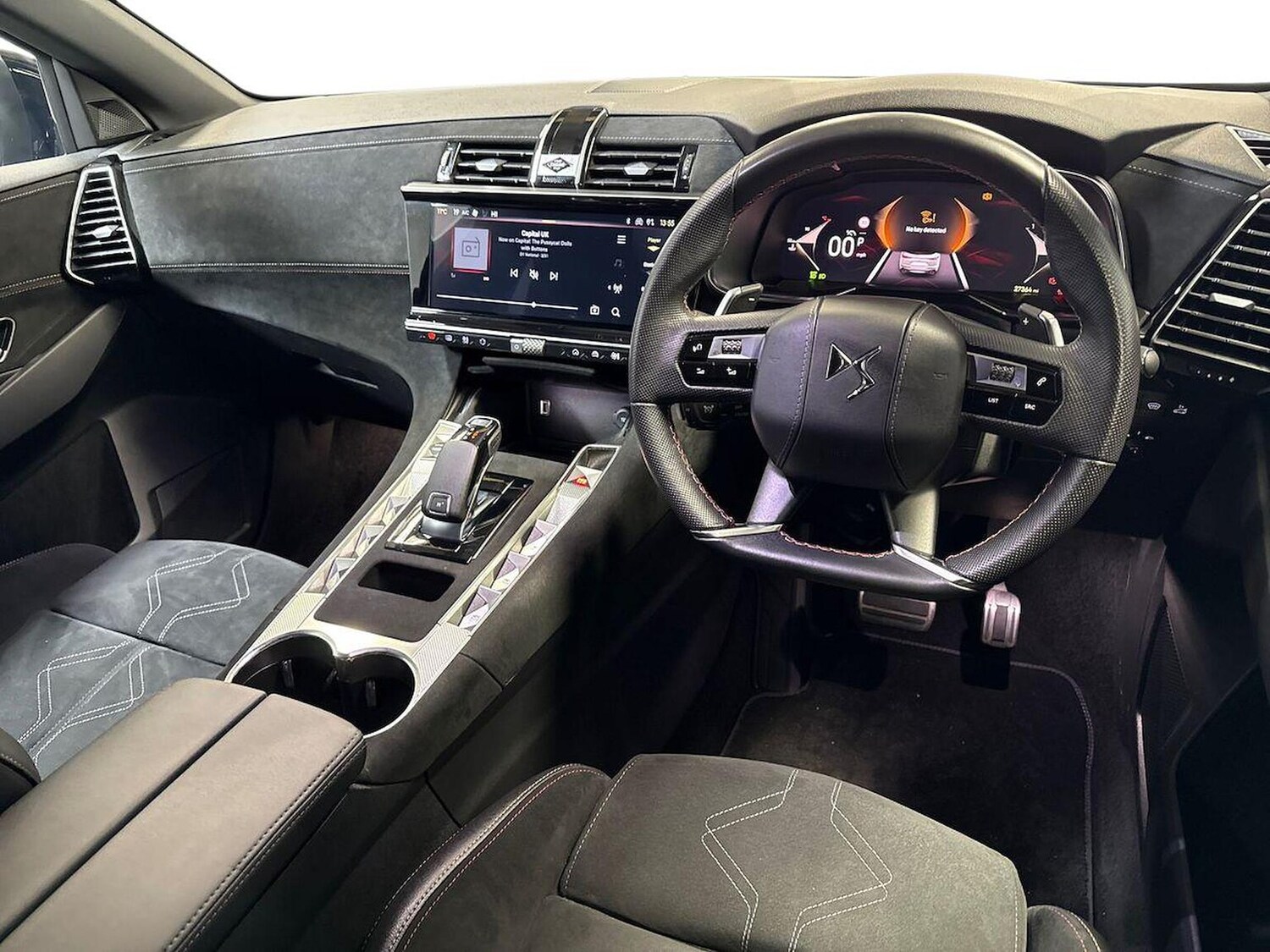 Used DS Automobiles DS 7 2024 for sale - 76347022: Photo 15