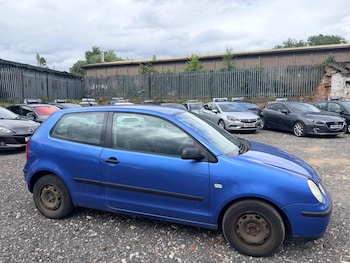 Used Volkswagen Polo 2004 for sale - 79427285: Photo