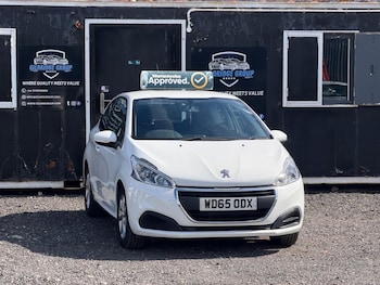 Used Peugeot 208 2015 for sale - 78683354: Photo