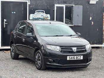 Used Dacia Sandero 2016 for sale - 78820738: Photo