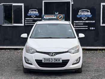Used Hyundai i20 2013 for sale - 79451311: Photo