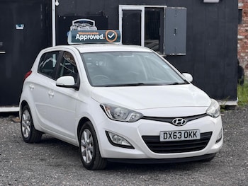 Used Hyundai i20 2013 for sale - 79451311: Photo