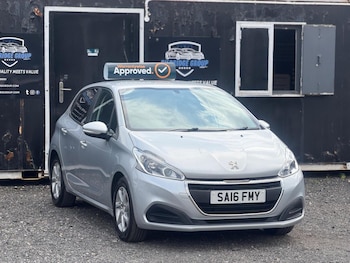Used Peugeot 208 2016 for sale - 78987024: Photo