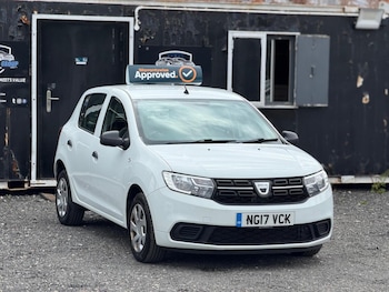 Used Dacia Sandero 2017 for sale - 79427271: Photo