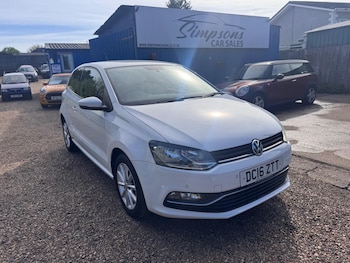 Used Volkswagen Polo 2016 for sale - 78448437: Photo