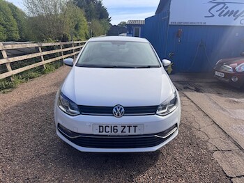 Used Volkswagen Polo 2016 for sale - 78448437: Photo