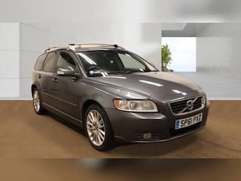 Used Volvo V50 2011 for sale - 79680921: Photo