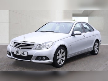 Used Mercedes-Benz C Class 2011 for sale - 79533084: Photo