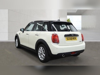 Used MINI Hatch 2018 for sale - 79348523: Photo