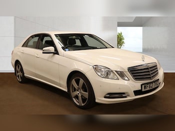 Used Mercedes-Benz E Class 2012 for sale - 79292559: Photo
