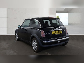 Used MINI Hatch 2004 for sale - 79248040: Photo