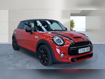 Used MINI Hatch 2018 for sale - 79576912: Photo