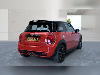 Used MINI Hatch 2018 for sale - 79576912: Photo