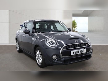 Used MINI Hatch 2018 for sale - 79388586: Photo