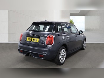 Used MINI Hatch 2018 for sale - 79388586: Photo