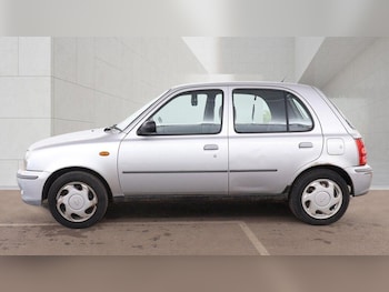 Used Nissan Micra 2000 for sale - 78911441: Photo