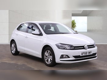 Used Volkswagen Polo 2018 for sale - 78448832: Photo