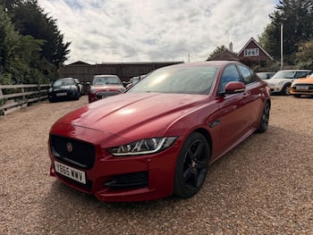 Used Jaguar XE 2016 for sale - 79860527: Photo