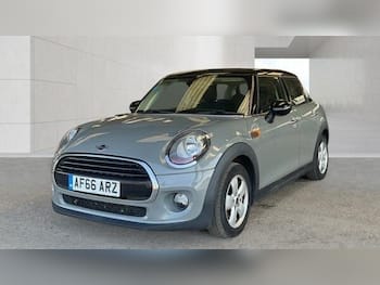 Used MINI Hatch 2016 for sale - 79697811: Photo