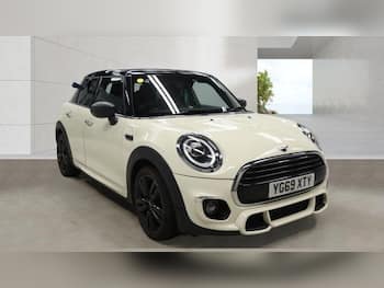 Used MINI Hatch 2019 for sale - 79740651: Photo