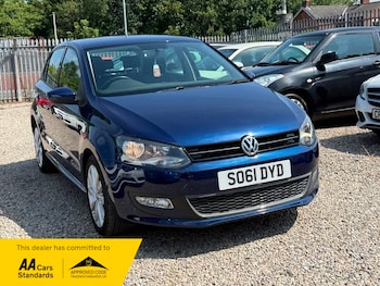 Used Volkswagen Polo 2011 for sale - 79210657: Photo