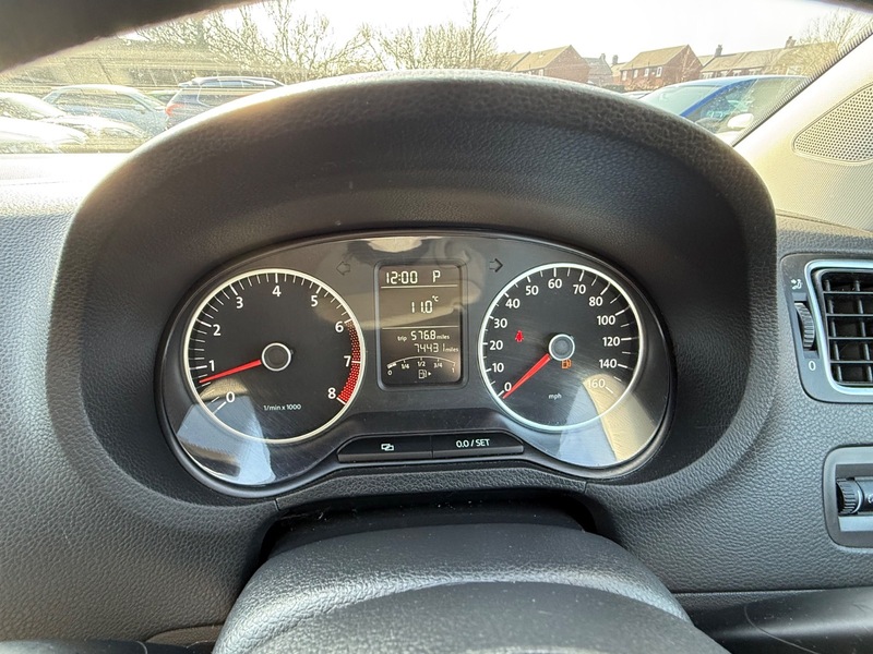 Used Volkswagen Polo 2009 for sale - 77798498: Photo 32