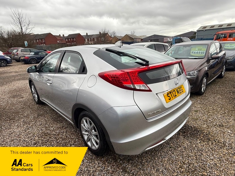 Used Honda Civic 2012 for sale - 77649721: Photo 10