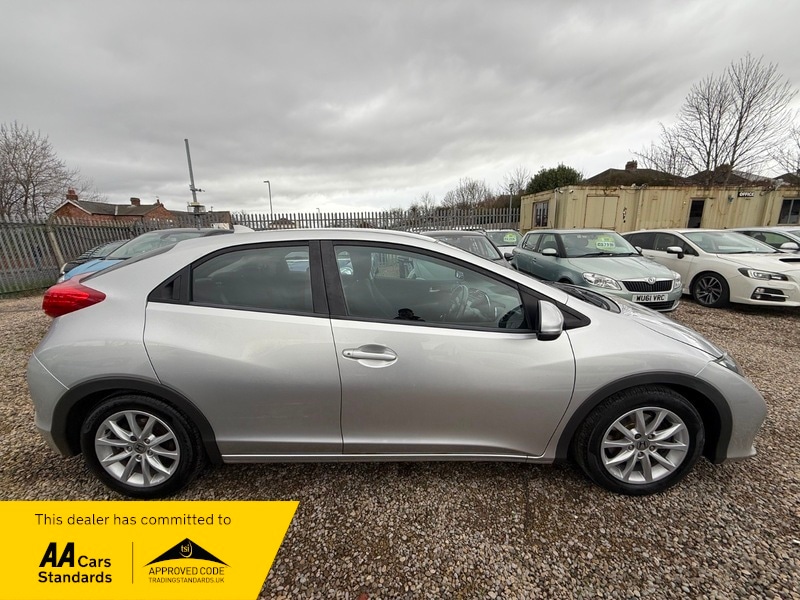 Used Honda Civic 2012 for sale - 77649721: Photo 14