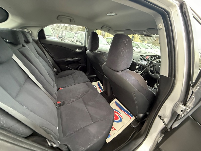 Used Honda Civic 2012 for sale - 77649721: Photo 25