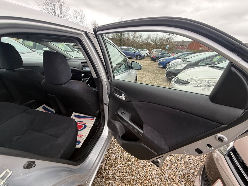 Used Honda Civic 2012 for sale - 77649721: Photo 26