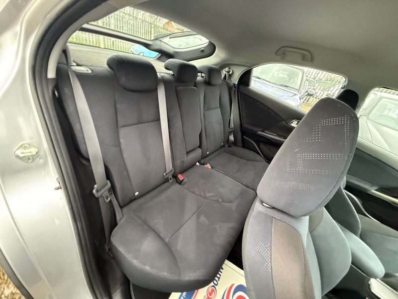 Used Honda Civic 2012 for sale - 77649721: Photo 27