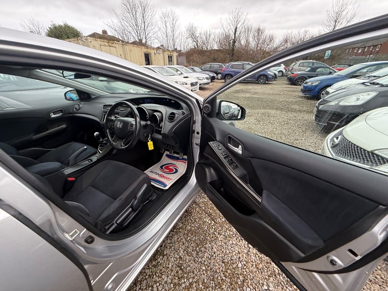 Used Honda Civic 2012 for sale - 77649721: Photo 30