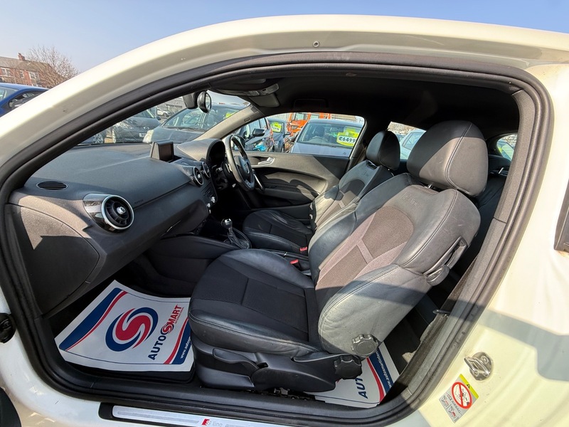 Used Audi A1 2010 for sale - 77781221: Photo 17