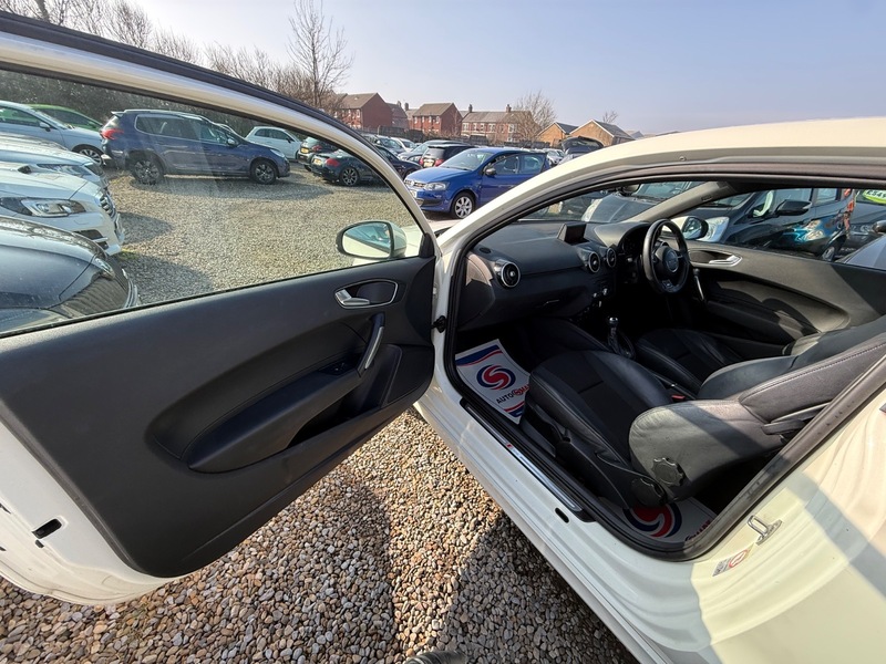 Used Audi A1 2010 for sale - 77781221: Photo 18