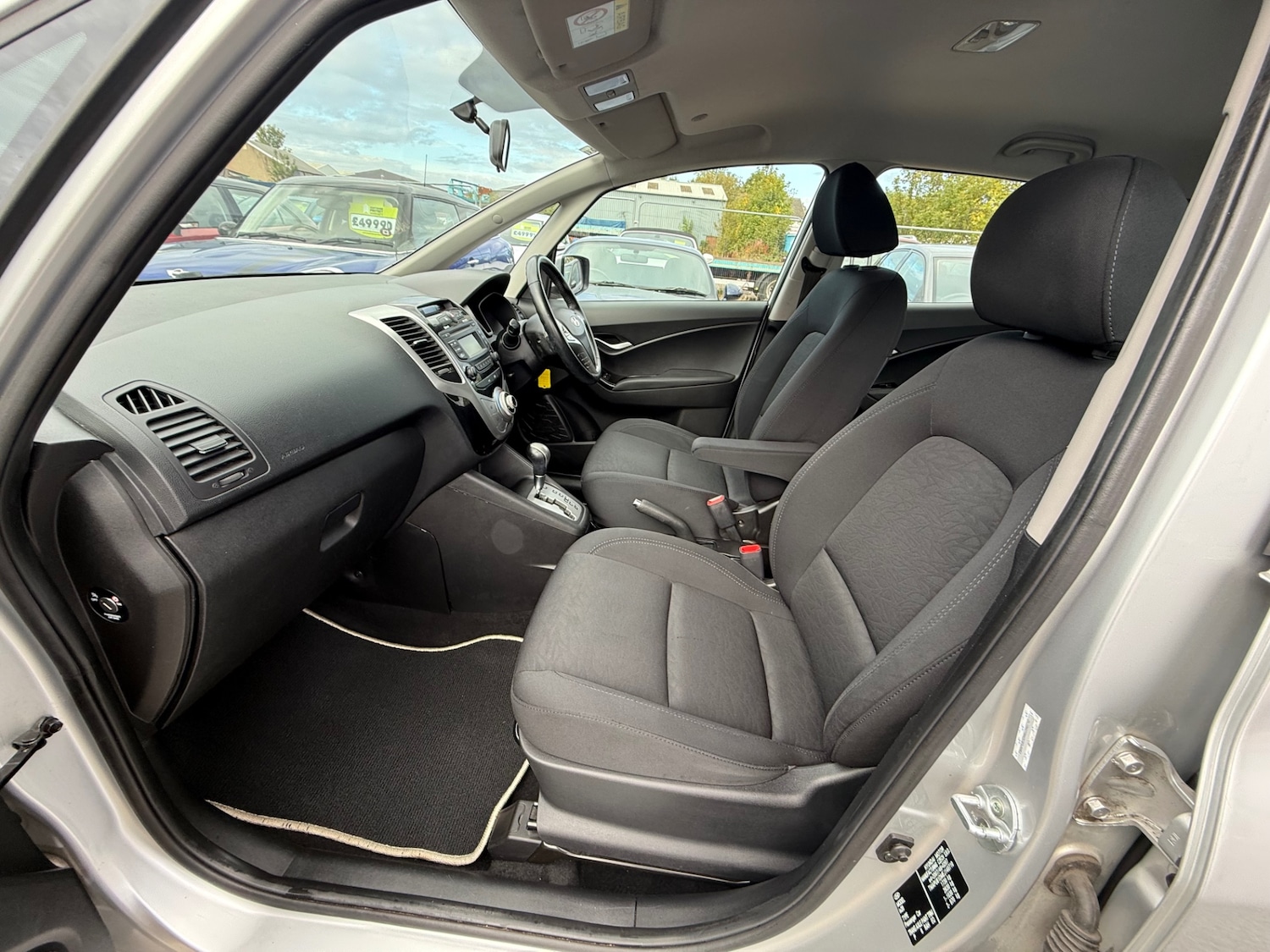 Used Hyundai Ix20 2013 for sale - 76156598: Photo 20