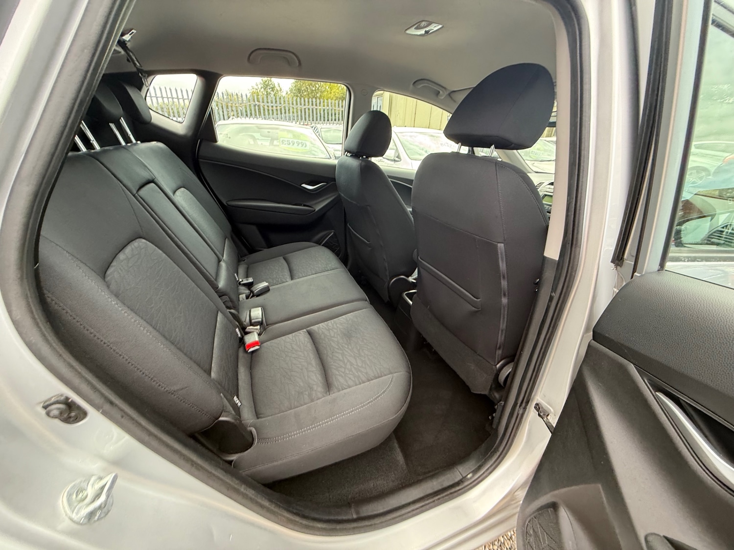Used Hyundai Ix20 2013 for sale - 76156598: Photo 32