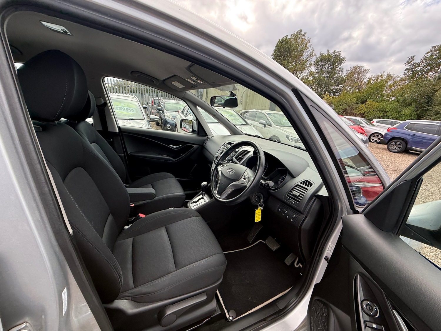 Used Hyundai Ix20 2013 for sale - 76156598: Photo 33